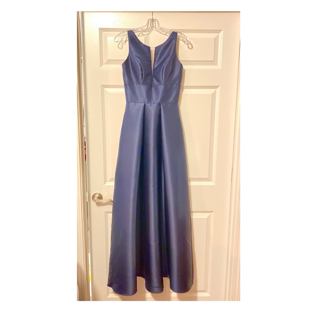 Navy Blue Maxi Formal Dress- worn once FITS LIKE SIZE 2
